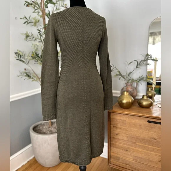 Max Studio Stitched Sweater Dress, NWT - Picture 4 of 10